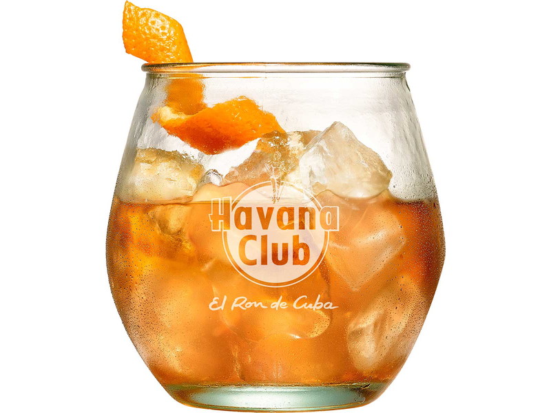 Dieser Signature Drink wird mit Havana Club Añejo 7 Años und Essence of Cuba zubereitet.