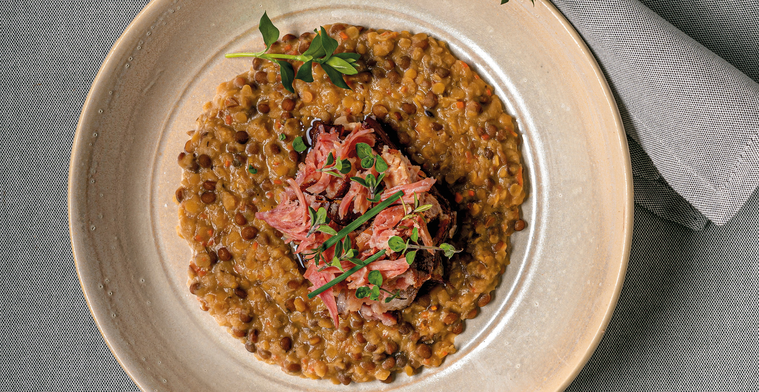 Linsen mit Selchripperl - Rezepte - Falstaff