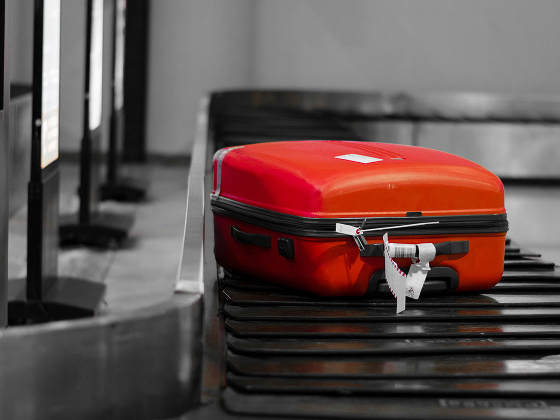 It might happen that your case has not arrived at the same destination as you ...