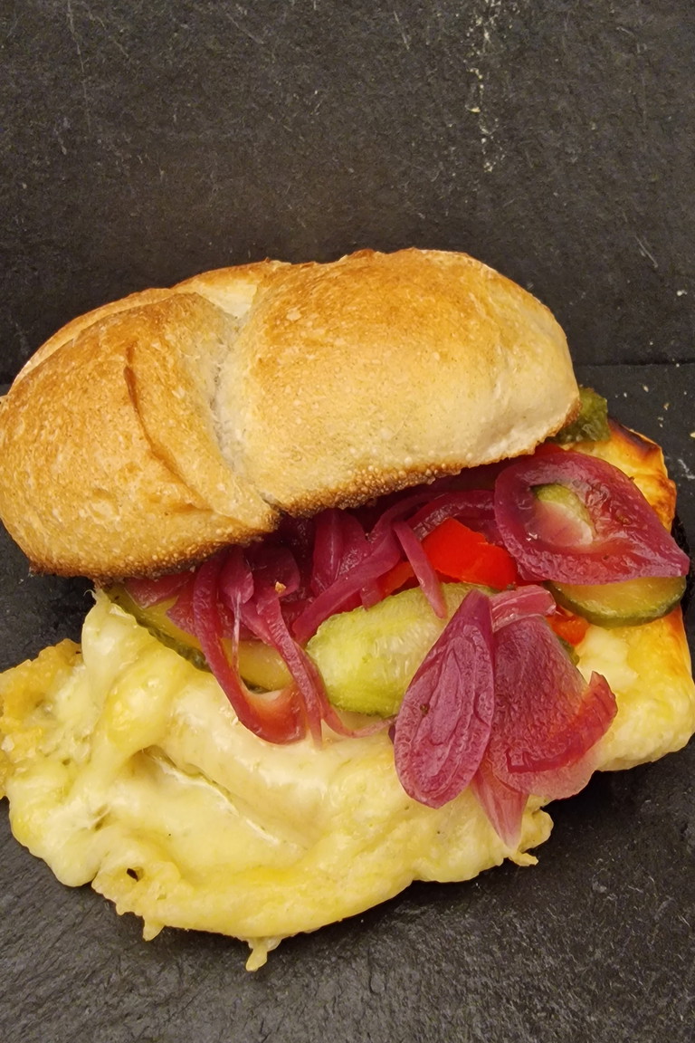 Die heiß begehrte Raclette-Semmel