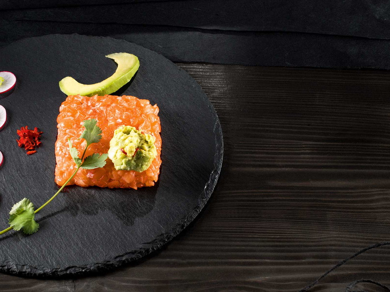 Lachstatar mit würziger Avocado von Jacqueline Pfeiffer