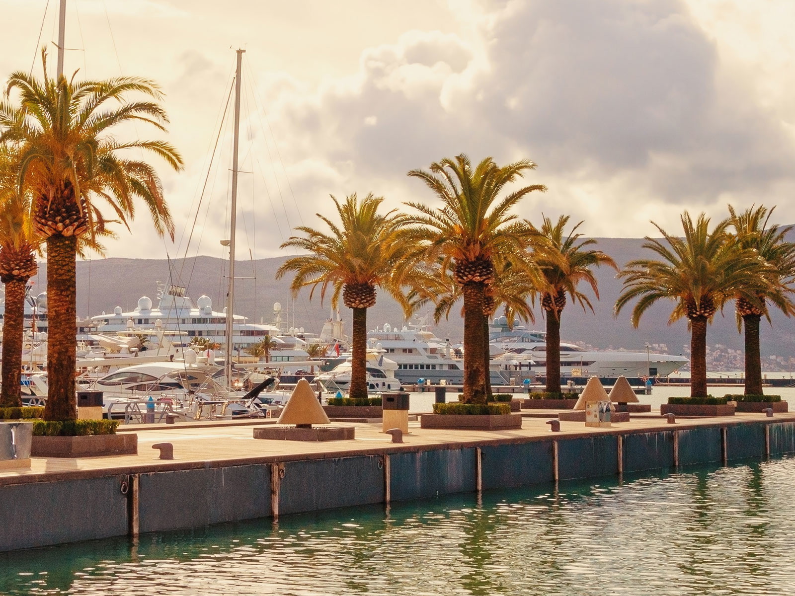 Der wunderschöne Porto Montenegro in Kotor hatte in der Analyse die meisten Beiträge.