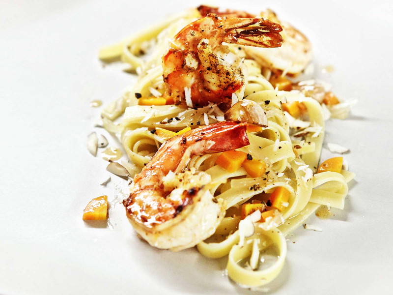 Cestoviny: Fettucine s tigrími krevetami