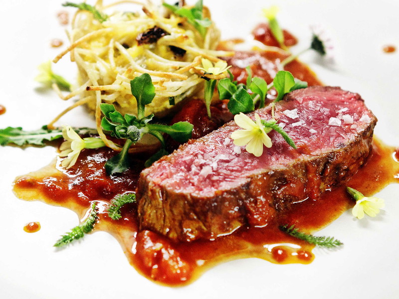 Flank Steak with Tomatoes and Noodles