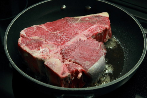Porterhouse Steak Marinierter Chinakohl