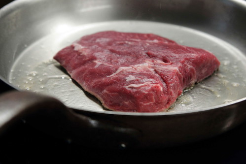 Flank Steak with Tomatoes and Noodles