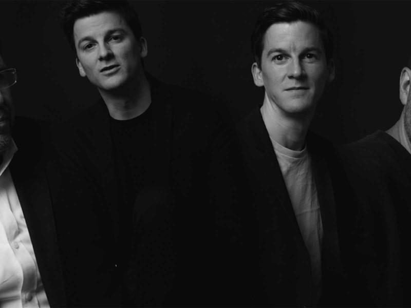 (V..l.n.r:) Ingo Hillen, die Klaas-Brothers, Daniel Bodamer.
