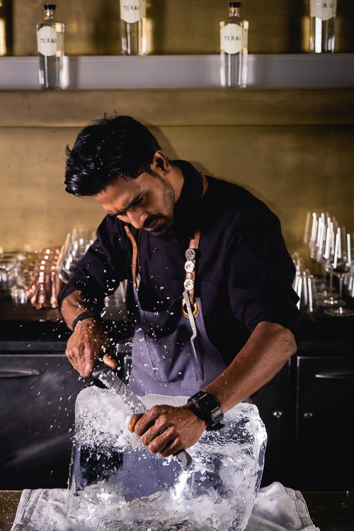 Ankush Gamre ist Head Mixologist des »Masque«.