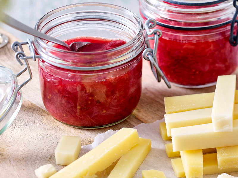Rhubarb Chutney with Cheese Sticks