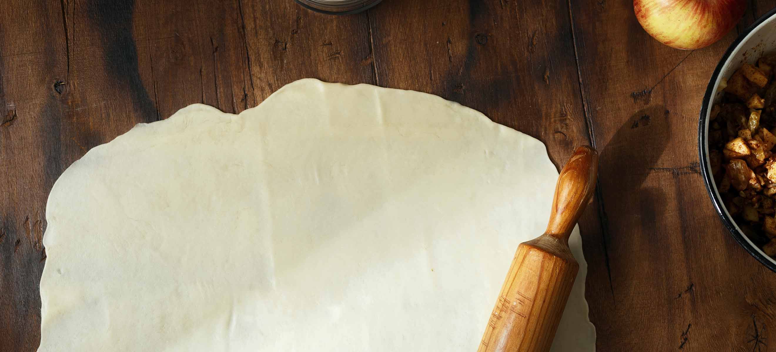 Basic Strudel Dough Recipe - Recipes - Falstaff