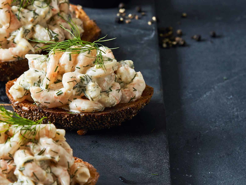Smørrebrød with frozen arctic prawns