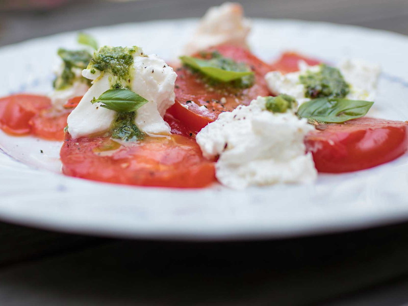 Tomato and Burrata Salad