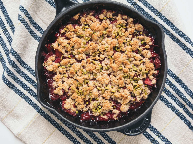 Strawberry Crumble