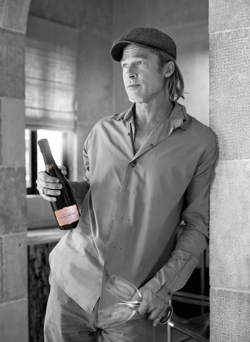Brad Pitt mit dem Rosé-Champagner Fleur de Miraval.