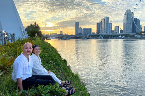 Markus Stöckle und Elif Oskan in Singapur. 