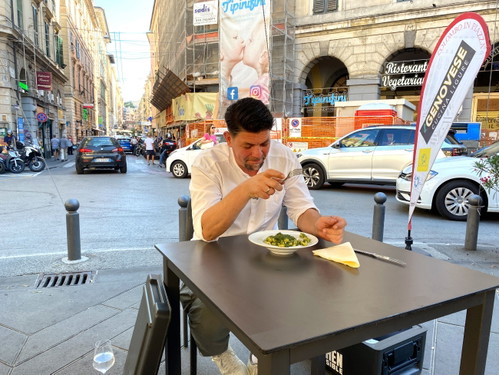 Tim Mälzer in Mele, Italien.