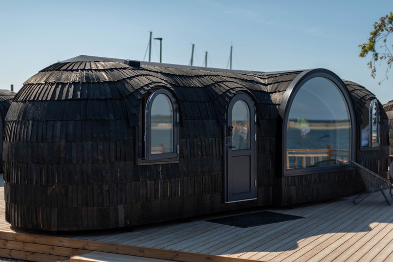 Iglu craft cabin