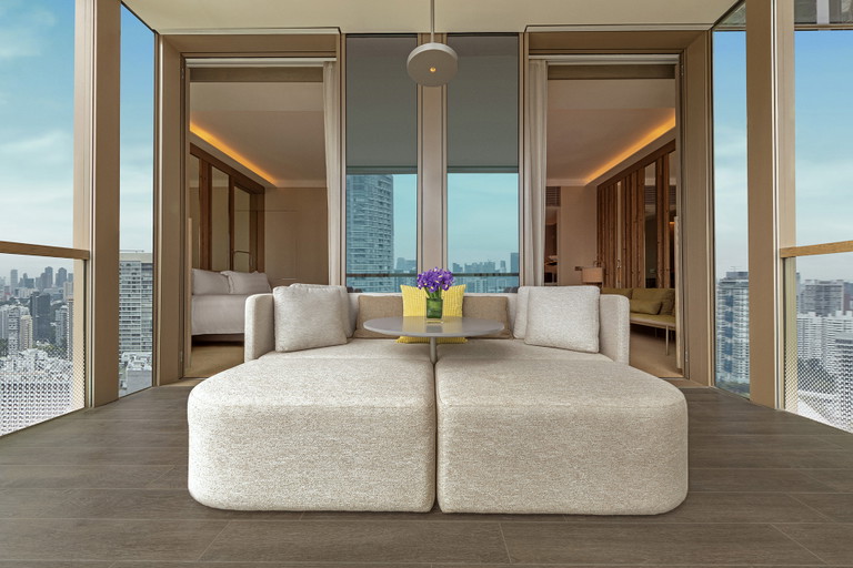 Room at Pan Pacific Orchard, Singapore