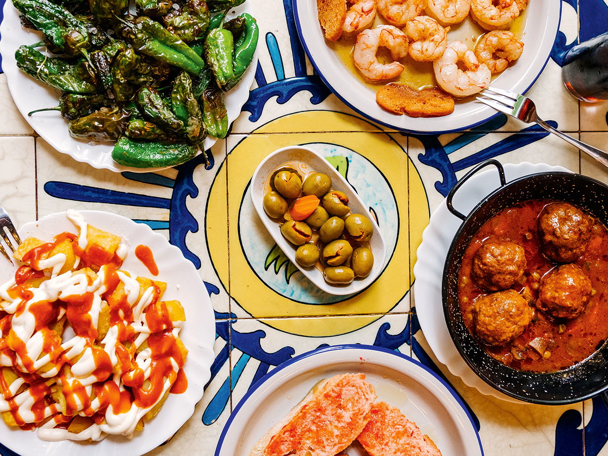 Ein grosses Tapasangebot gehört auch in Andalusien fest zur Esskultur.