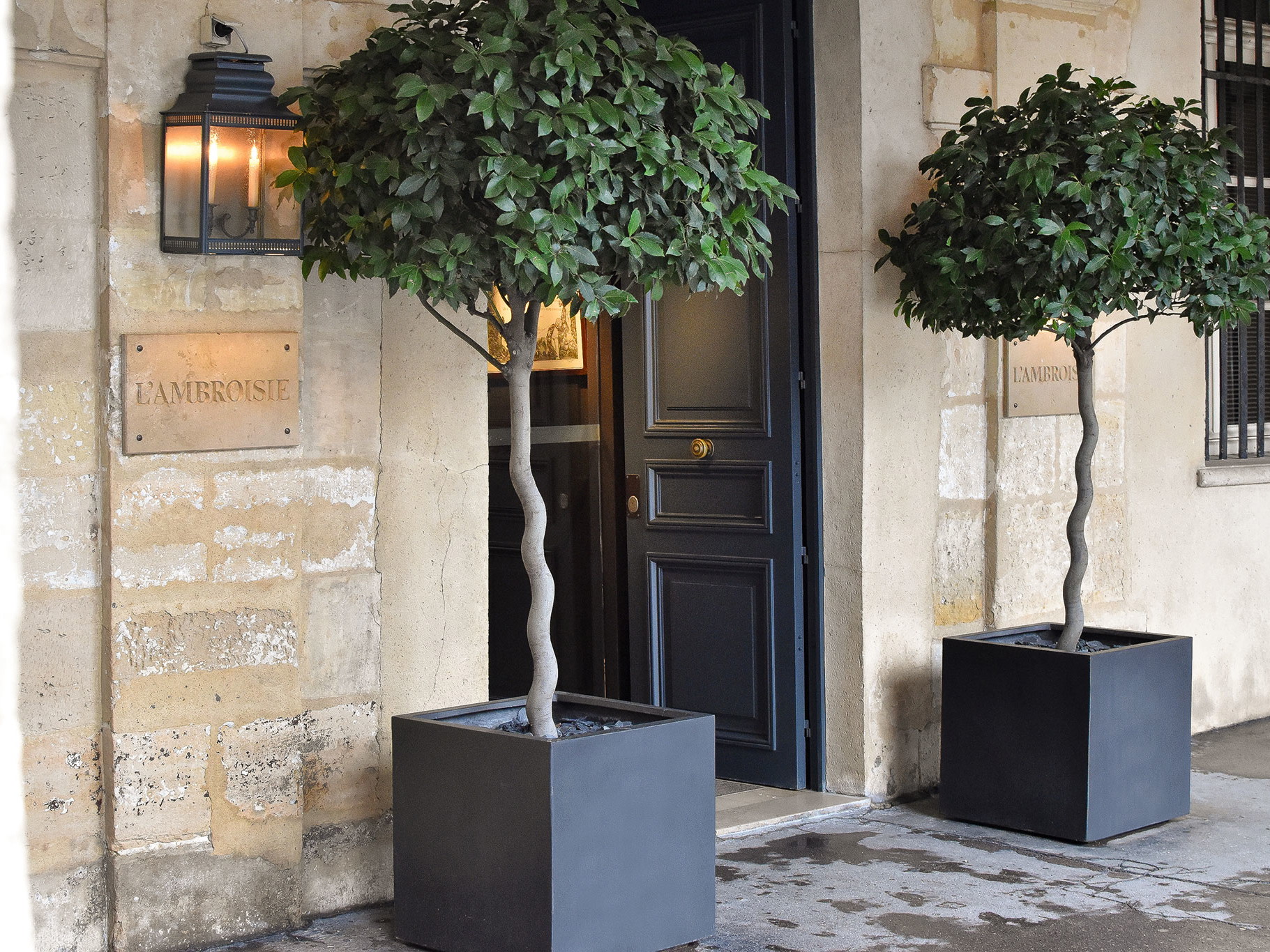 Eine kulinarische Institution im Herzen von Paris: Seit 1986 liegt das »L’Ambroisie« am repräsentativen Place des Vosges im  4. Arrondissement.