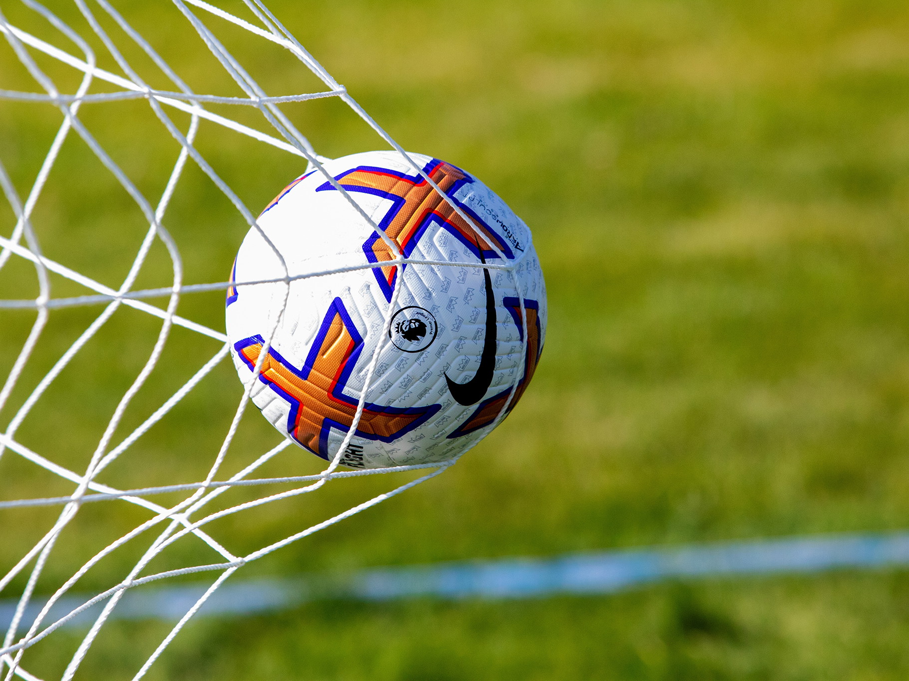 Premier League clubs often use short-haul flights