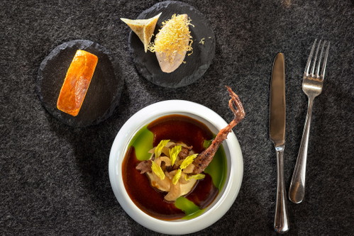 Taube &amp; Foie Gras - Sellerie | Brioche | Gewürzjus