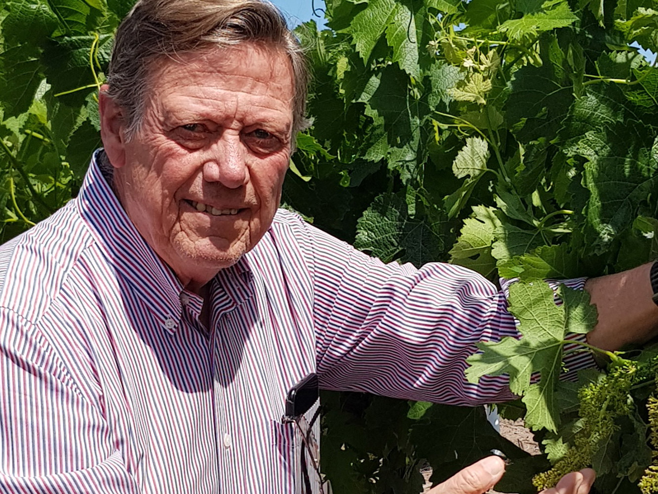 Weinmacher Aurelio Montes.