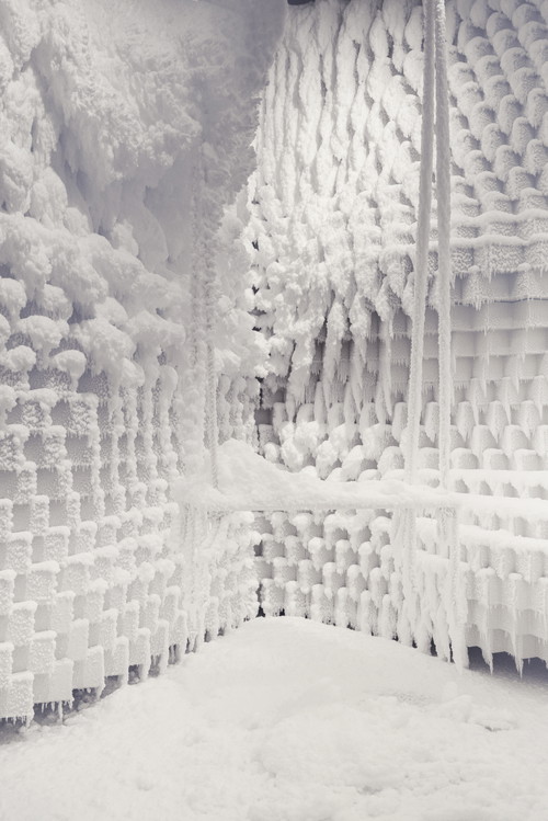Bei über Minus 10 Grad ist die Eisgrotte die moderne Interpretation von Kältetherapie.