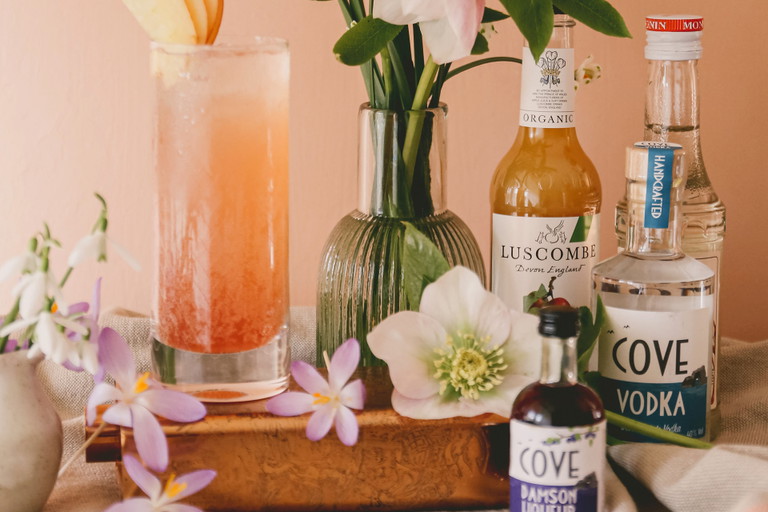 Cove Coronation Cocktail kit