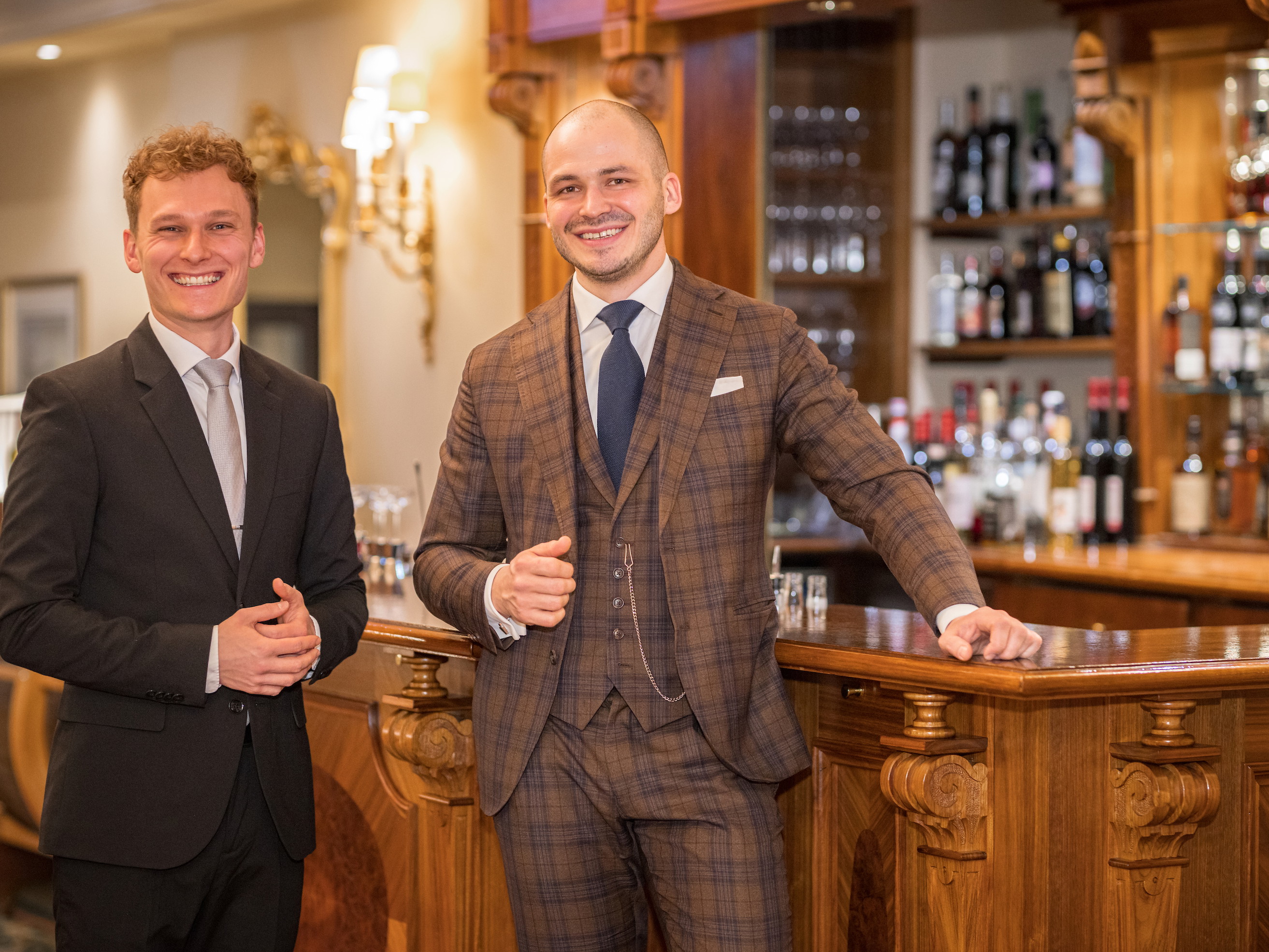 Nicolas Kröger (r.) konnte  Gregor Eisele von der »Neuen Hoheit« abwerben.