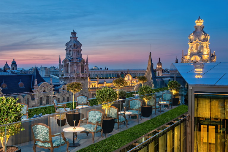 The Duchess, Budapest