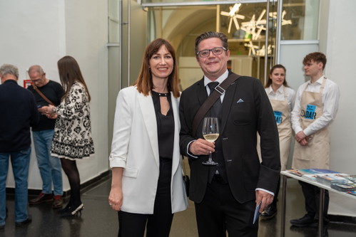 Mihaela Kadija (Direktorin, Tourismusverband der Gespanschaft Zadar), Branimir Tončinić (Direktor der Repräsentanz in Österreich, Kroatische Zentrale für Tourismus)