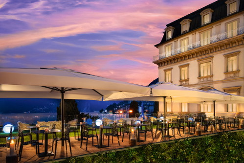 Auf der Terrasse des Hotel «Splendide Royal» speist man königlich mit Blick auf den Luganersee.
