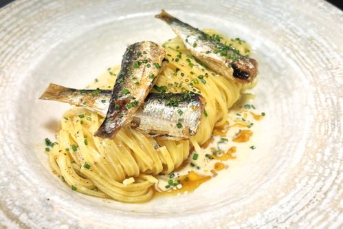 Meeres-Juwelen: Linguine mit Sardinen heben den Süden auf den Teller.