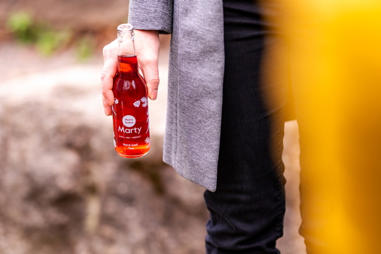Wermuth und Eistee: Marty ist eines von zwei Produkten, das den Trend Hard Iced Teas nach Österreich bringen soll.