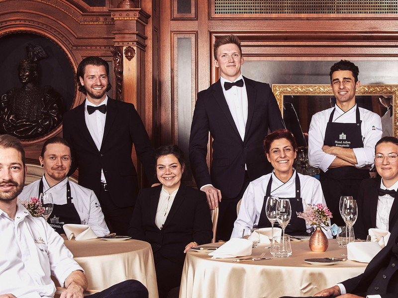 Reto Brändli (2.v.l.), Küchenchef des «Lorenz Adlon Esszimmer».