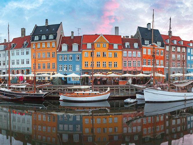 Ein Foto in Nyhavn sollte man sich nicht entgehen lassen.