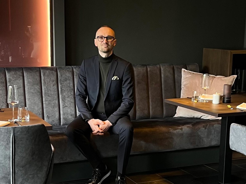 Hannes Fischer ist neuer Restaurantleiter des »Château9«.