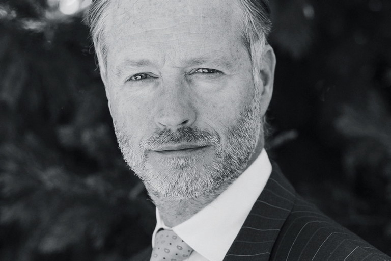 Marc-André Selosse, professor at the Muséum national d'Histoire naturelle, considers grafting an attempt to stop evolution.