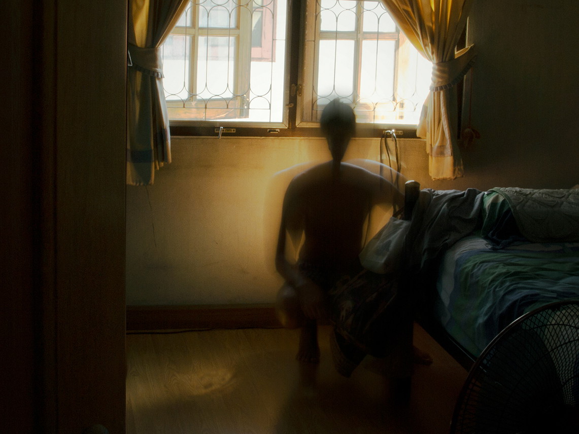 A corpse under the bed?