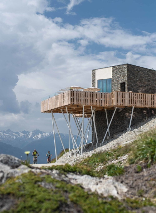 Das Restaurant «The Japanese by The Chedi Andermatt» liegt auf 2'300 Metern über Meer.