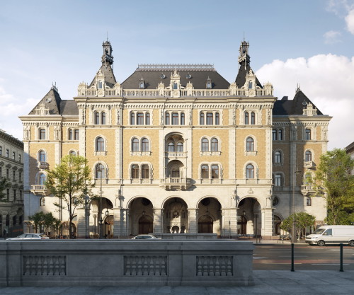 W Budapest, exterior.