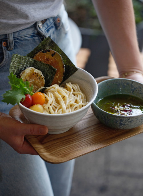 »Mochi Ramen Bar«.