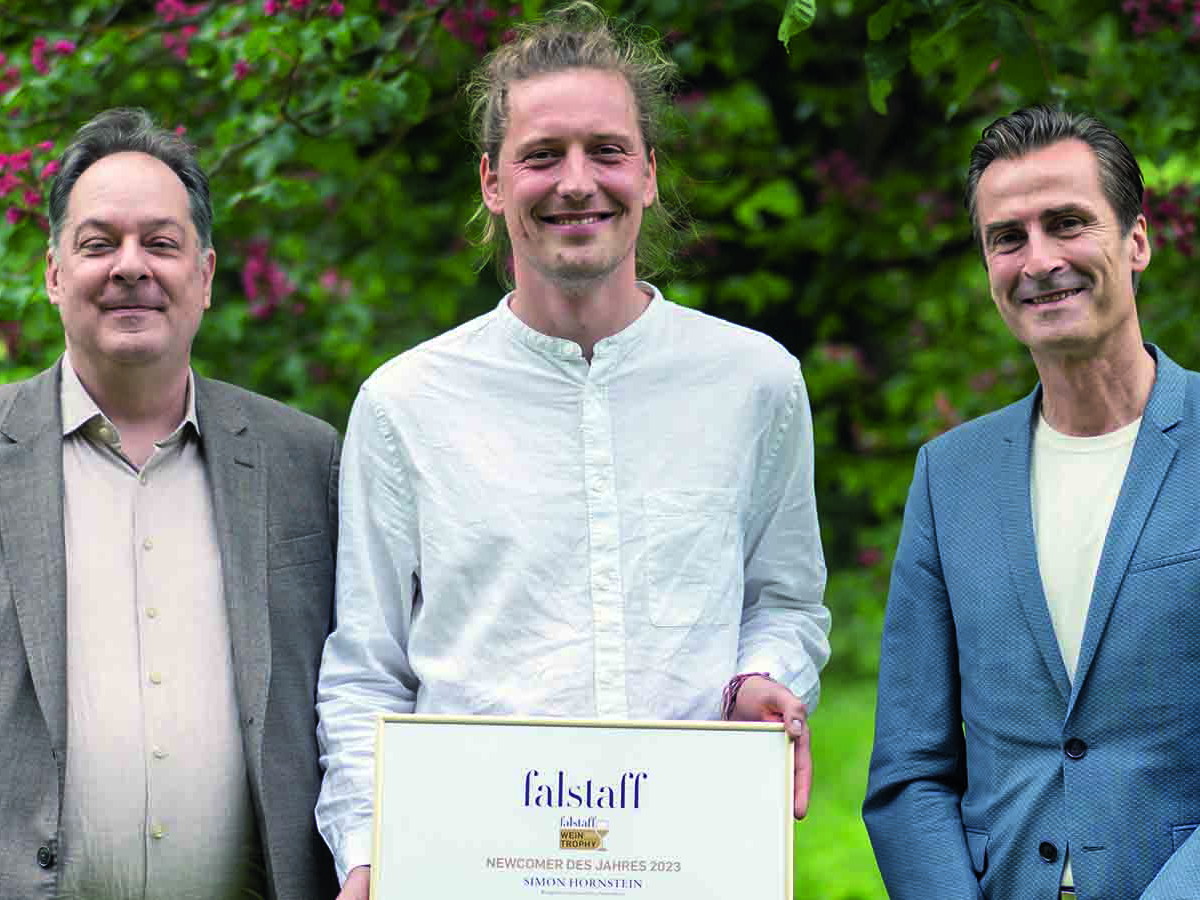Chefredakteur Wein Ulrich Sautter, Newcomer Simon Hornstein und Falstaff-Deutschland-Geschäftsführer Philipp Froben.