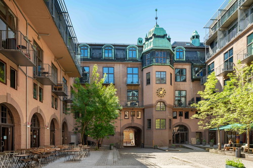 »Numa Hallen«