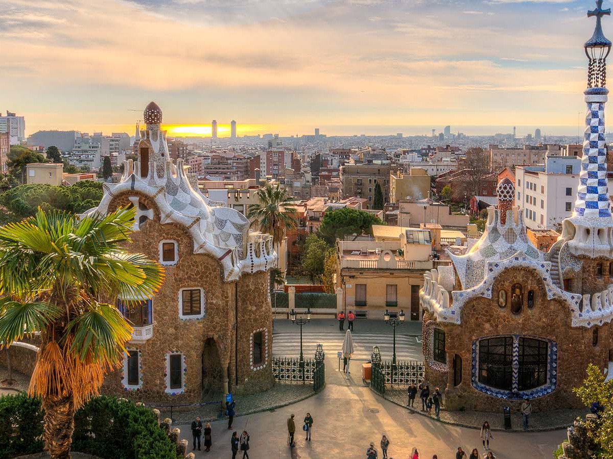 Videos mit #Barcelona werden auf »TikTok besonders häufig aufgerufen.