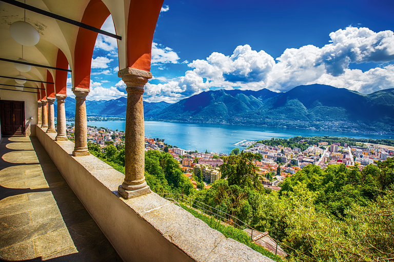 Blick auf Locarno und Lago Maggiore. 