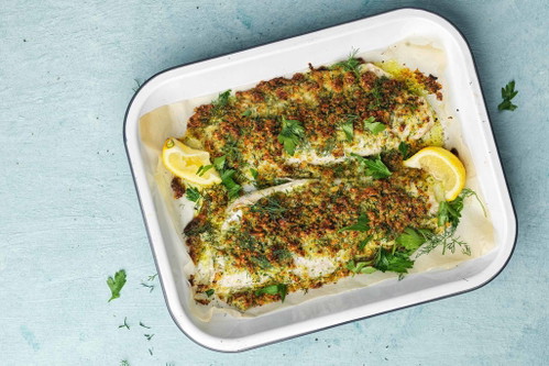 Zanderfilets mit Kräuterkruste und Sbrinz aus dem Ofen.
