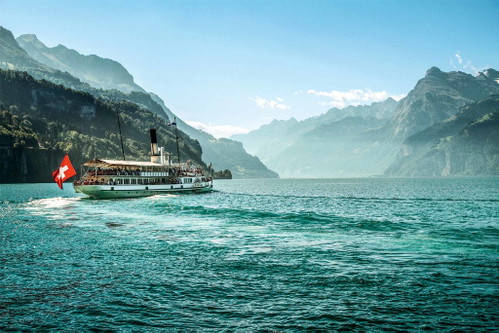 Mit 114 Quadratkilometern ist der Vierwaldstättersee der viertgrösste See der Schweiz.