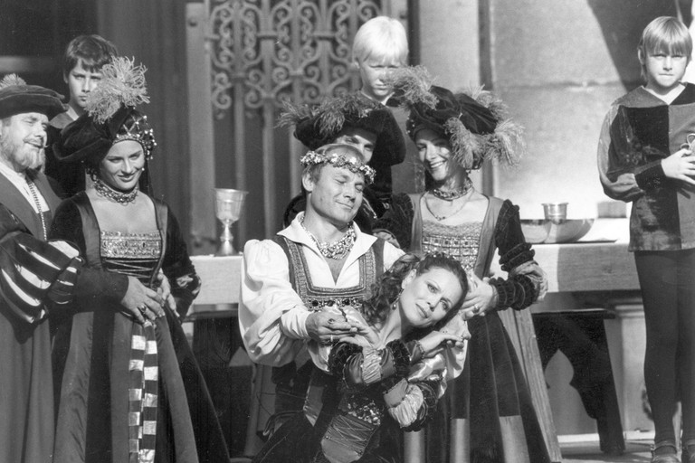 Klaus Maria Brandauer 
spielte den Jedermann in den 1980er-Jahren und genoss es, der »Faschingsprinz« zu sein.